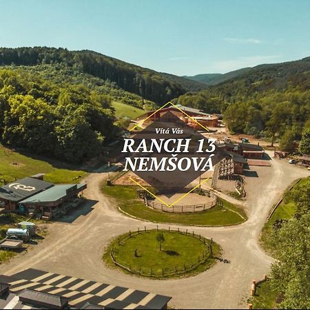 Ranch 13 - Western A Kone Nemšová Exterior foto