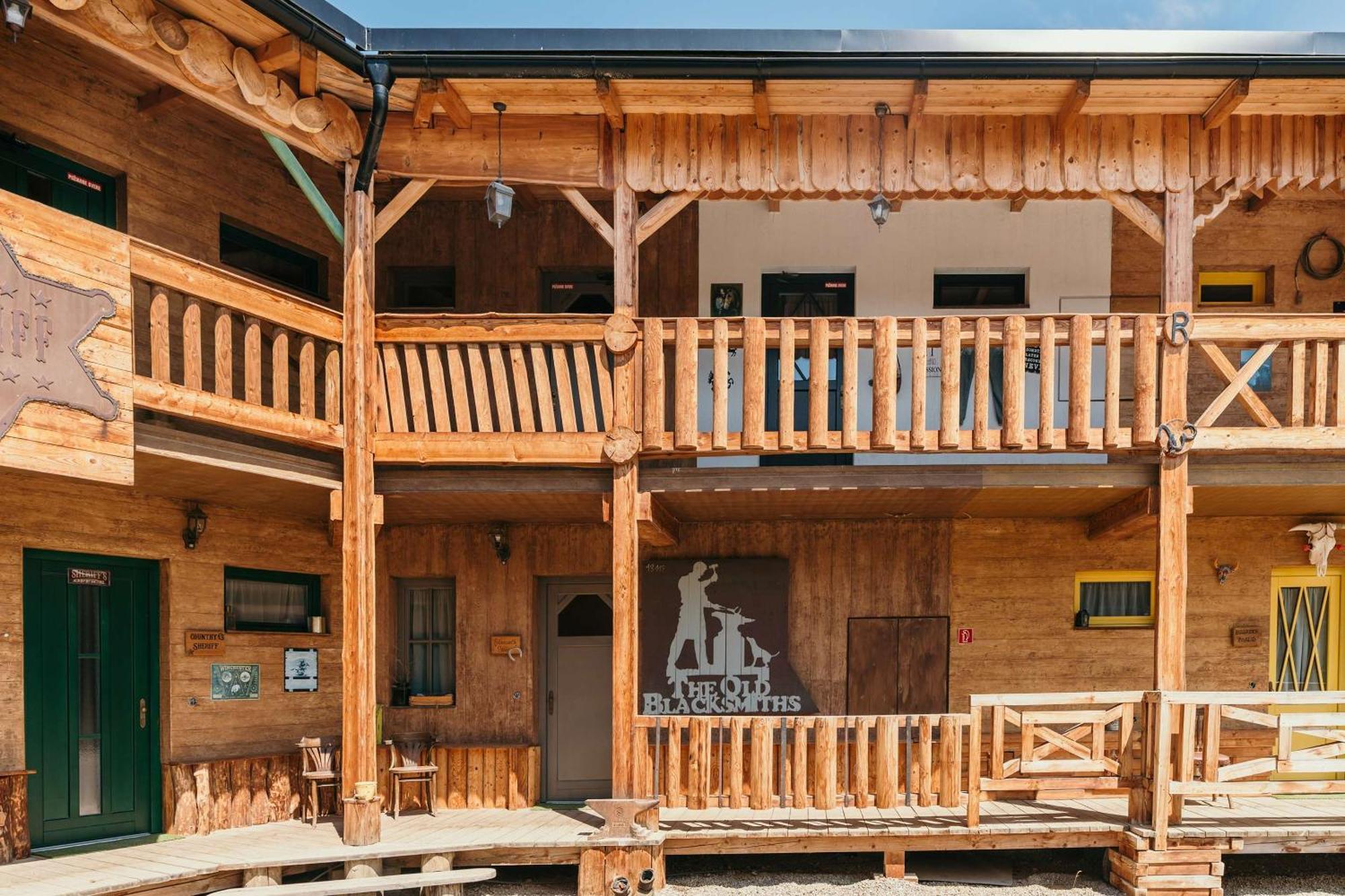 Ranch 13 - Western A Kone Nemšová Zimmer foto