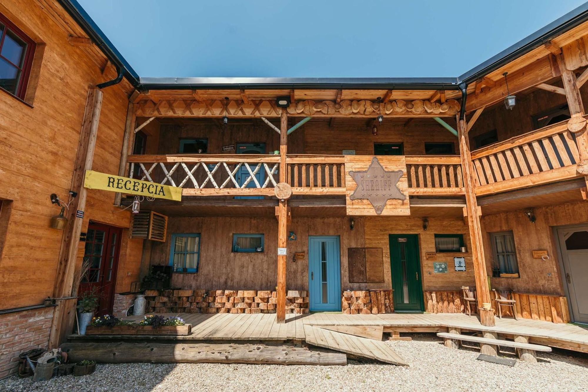 Ranch 13 - Western A Kone Nemšová Zimmer foto